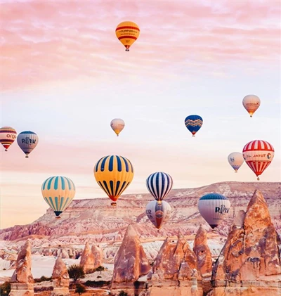 Lễ hội khinh khí cầu Cappadocia – Khi cả bầu trời hóa thành giấc mơ