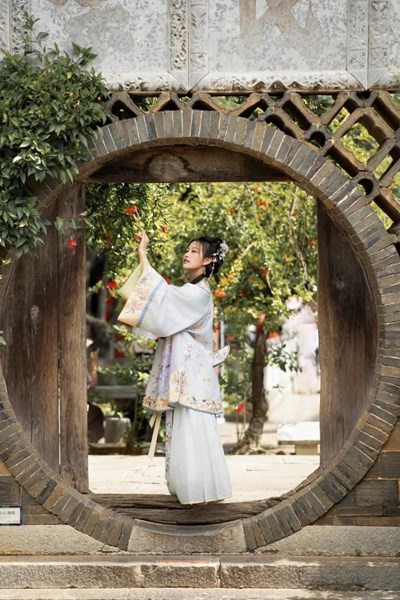 Tour du lịch Trung Quốc: Hà Nội - Hà Khẩu - Kiến Thuỷ - Mông Tự 3N2Đ